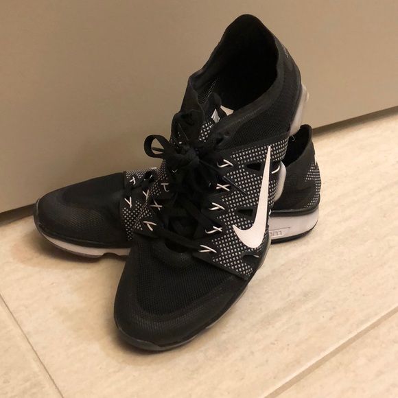 Nike ZOOM Women’s Running Shoes - Picture 1 of 7